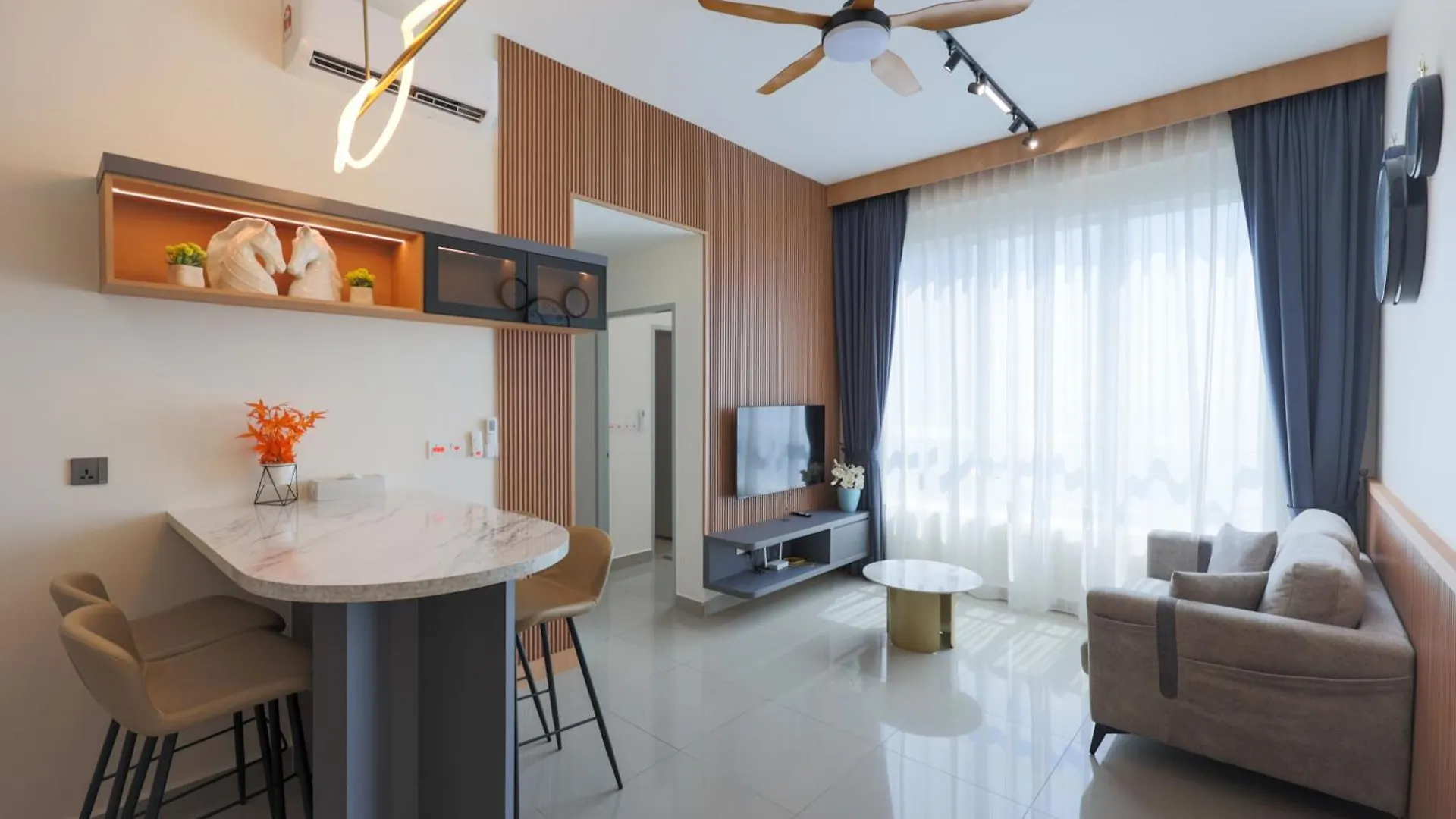 Bites The Dust Seaview Apartment Amber Cove 3318 Malacca